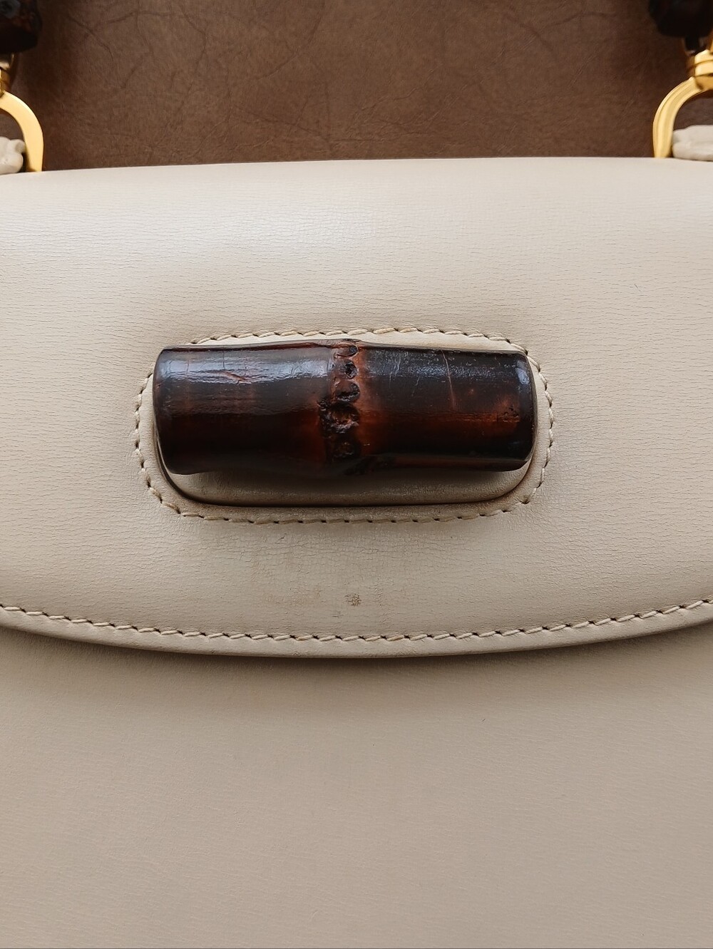 Vintage Gucci classic bamboo handle bag - Picture 9 of 16